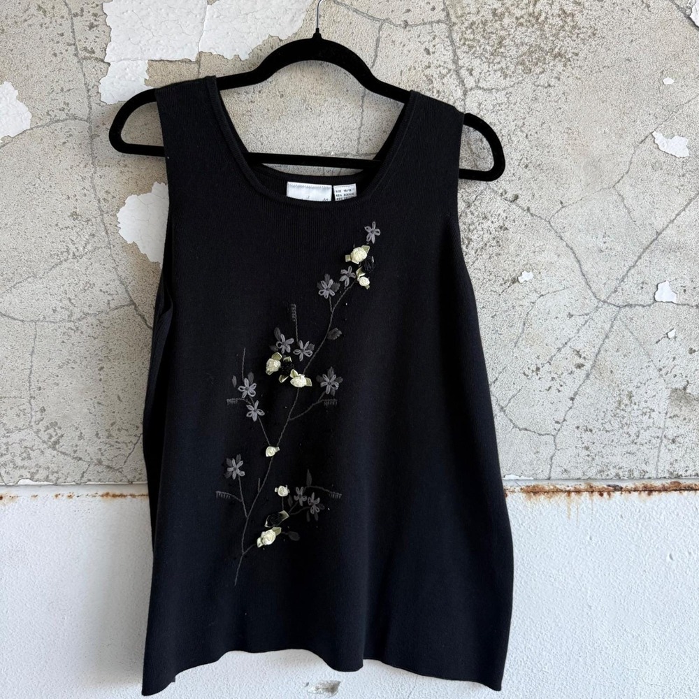 Vtg Tank Top Floral Embroidered Sleeveless Knit Sweater Shell 90s Fashion Bug 14